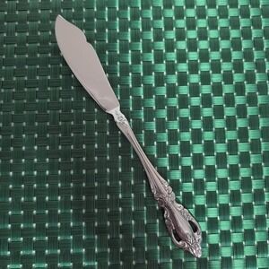Oneida RAPHAEL Master Butter Knife Distinction Deluxe Stainless HH Vtg Floral